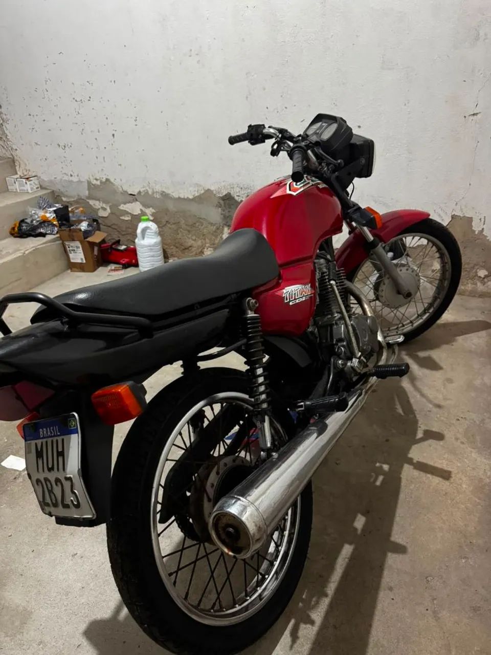 Titan 125