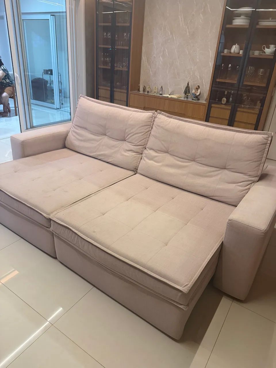 Vendo sofá retrátil 2,5m off-white