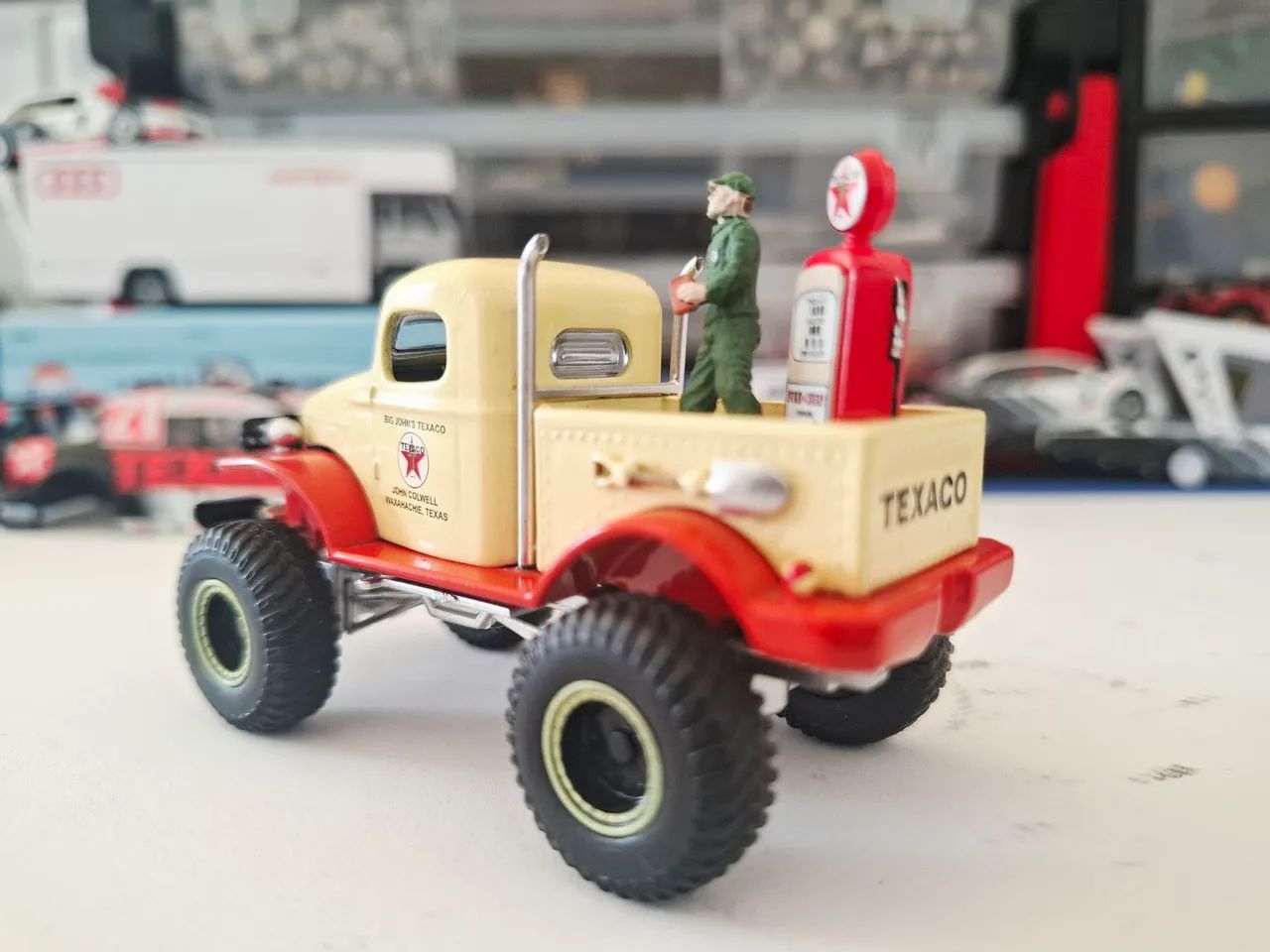 Miniatura 1:64 Dodge Ton 4x4 Militar- Raridade!!! - Foto 4