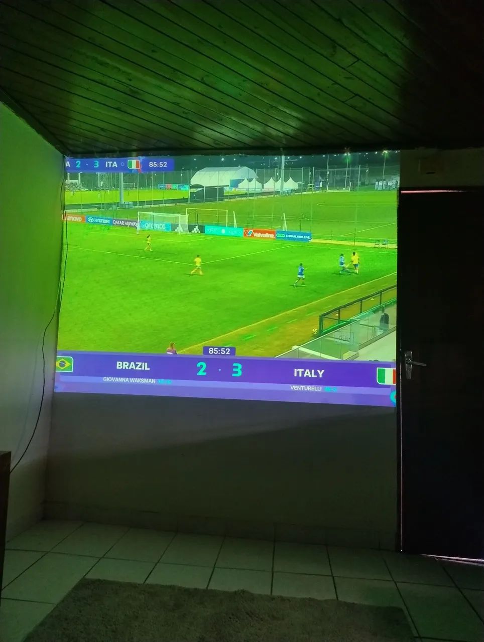 Data show Epson Power lite x14 funcionando  - Foto 3