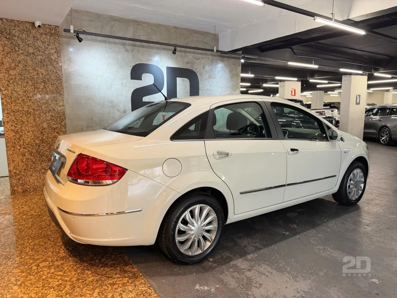 Fiat Linea 2016 - Foto 2