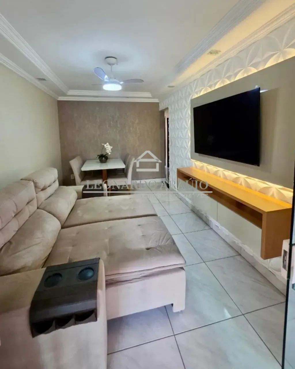 CASA EM PORTO CANOA SENDO 03 QUARTOS COM SUÍTE E BEM LOCALIZADA- SERRA ES