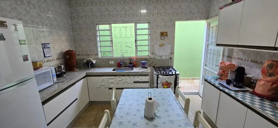 CASA TÉRREA, 2 DORMITÓRIOS, ESMERALDA - OESTE - Foto 2