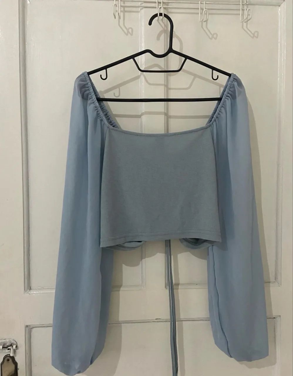 Blusa cropped mangas longas e bufantes - Foto 5