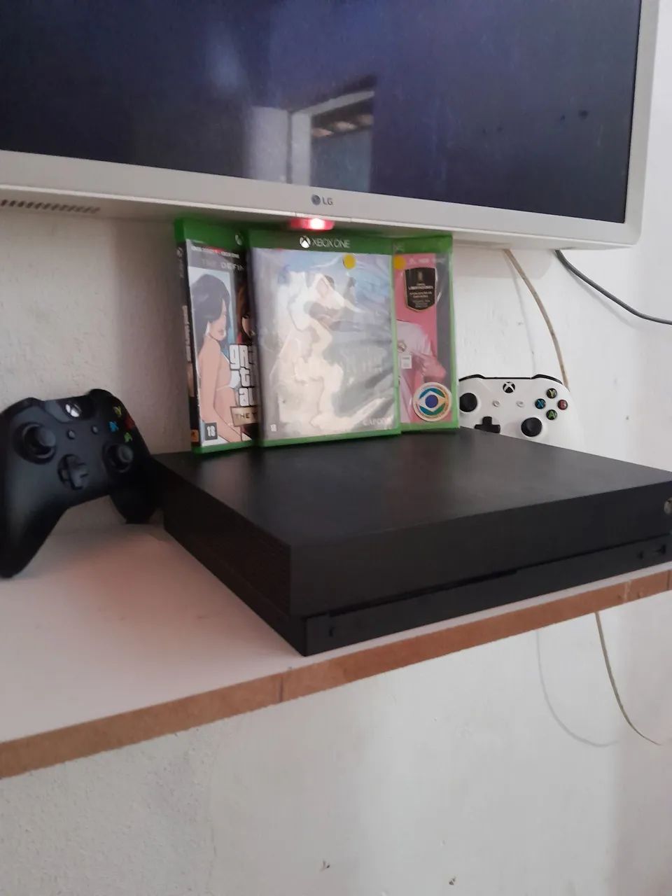 Xbox one x  - Foto 3