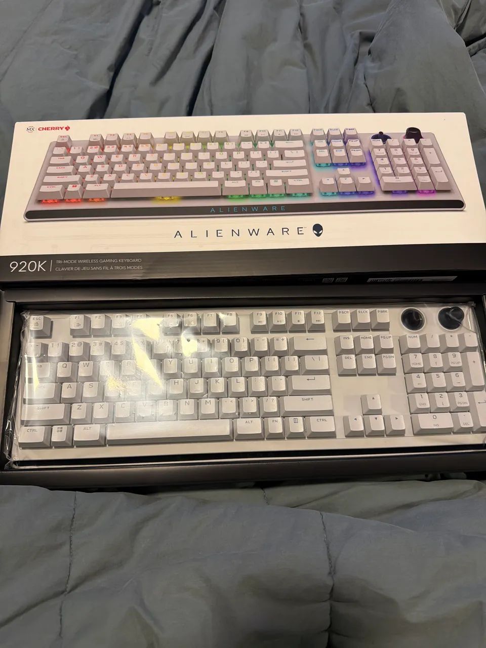 Teclado Alienware Tri-Mode AW920K