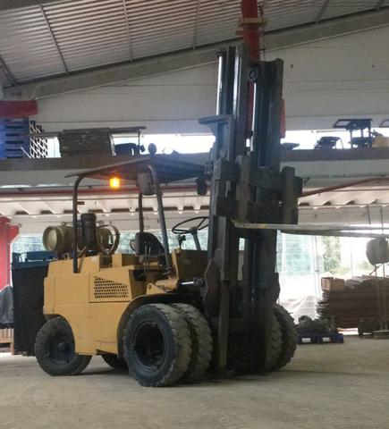 Empilhadeira GLP 4.500kg com rodado duplo - Foto 2