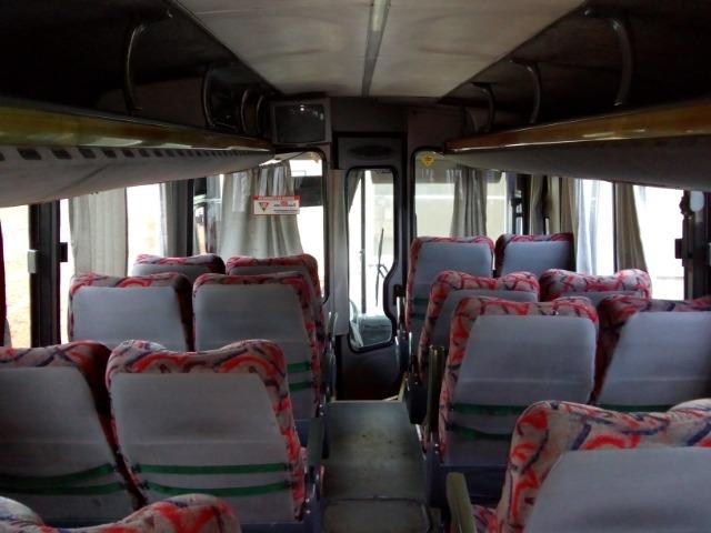 Ônibus rodoviário Comil 3.45 motor Mercedes O400 eletrônico ano 2000 46 lugares soft - Foto 10