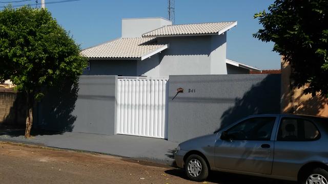 Vendo casa em ourinhos no Santos Dumont 200000,00