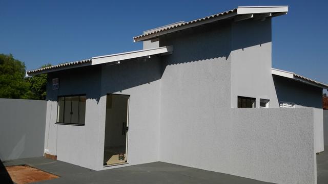 Vendo casa em ourinhos no Santos Dumont 200000,00 - Foto 2
