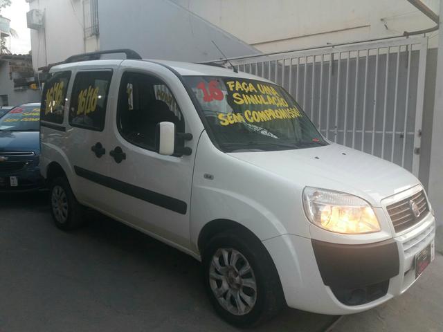 Doblo 1.4 Attractive.- 2016 Teixeira de Freitas - Foto 3