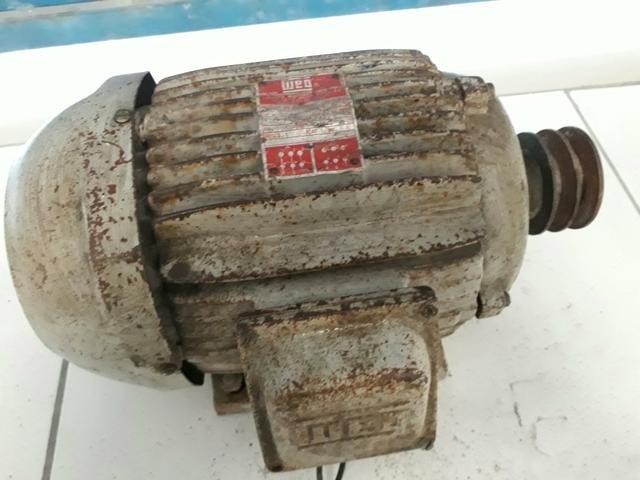 2 Motor 5cv 4 Pólos Trifásico Blindado Baixa Rotação 1740 Rpm
