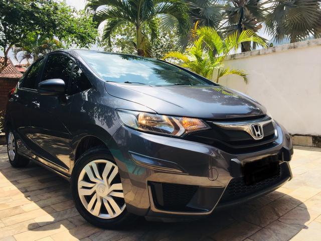 Honda Fit automático com couro e multimedia, ún.dona com 60 mil km!!!!