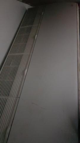 Ar Condicionado 54.000 BTUS marca lg - Foto 2