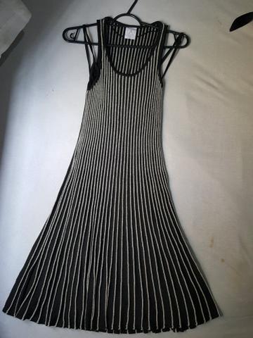 Vestido midi soltinho - Tamanho p/36