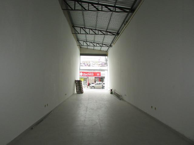 Loja Nova no Coração da Pelinca - Ao lado do Centro de Compras - Foto 3