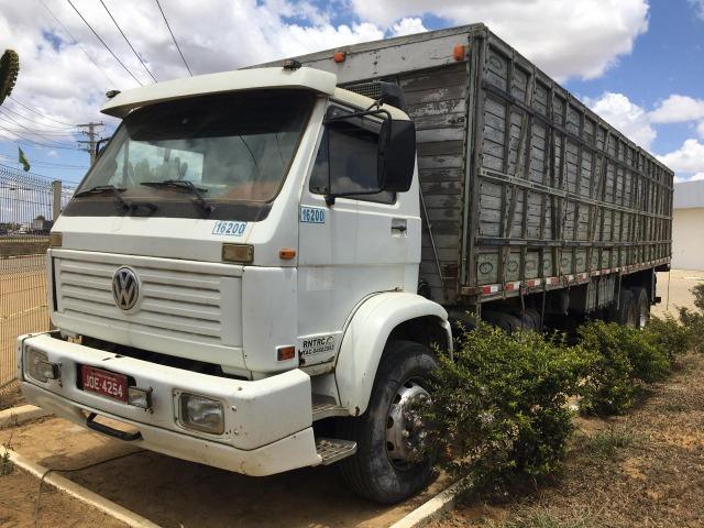 Caminhão Boiadeiro volkswagen 16/200