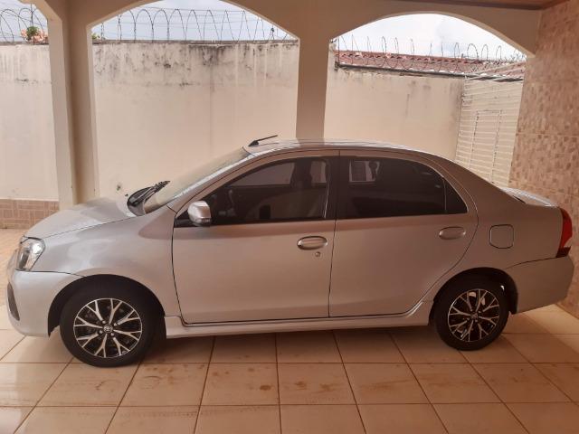 Vendo - Toyota Etios Sedan Platinum 1.5 (Flex) (Aut) 2017/2018 - Foto 3