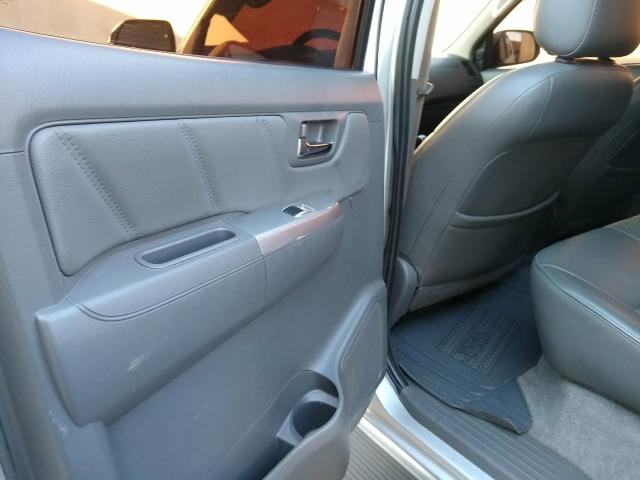 Toyota Hilux SRV 3.0 4x4 Diesel automática top - Foto 4