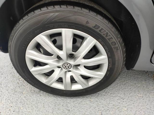 Volkswagen Polo 1.6 - Foto 9
