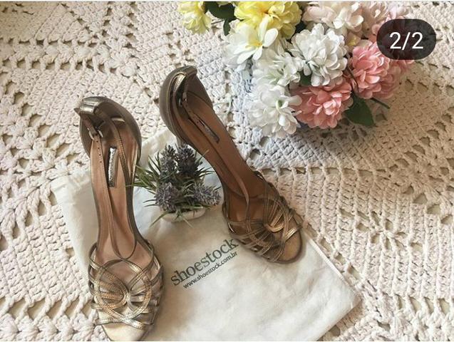 Sandália Shoestock