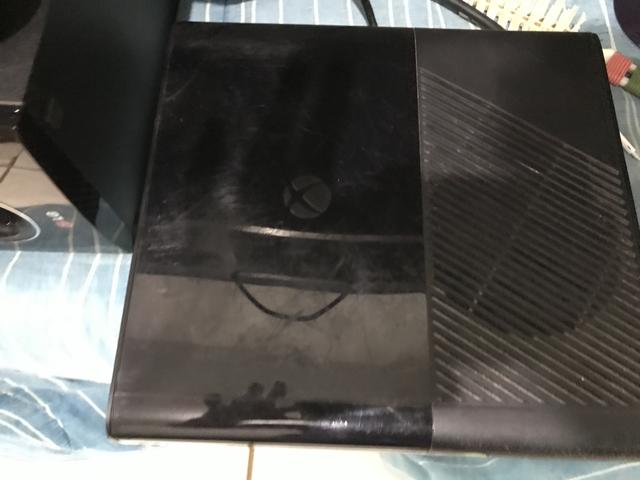 Vendo Xbox 360 - Foto 2
