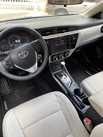 Toyota Corolla Gli Upper 2018 baixa km IPVA 2020 PAGO! - Foto 6