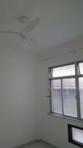 Aluguel Apartamento Glória, sala, quarto, banheiro, cozinha e garagem - Foto 3