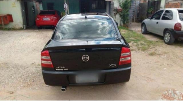 Astra sedan 2004 1.8 - Foto 3