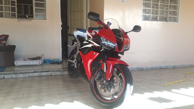 CBR 600 RR VEDO/TROCO AC.CARTÃO