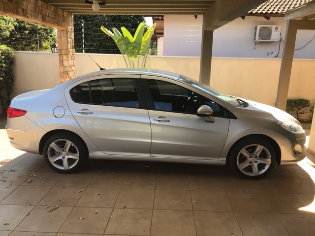 PEUGEOT 408 SEDAN ALLURE 2.0 16V. 4P AUTOMÁTICO