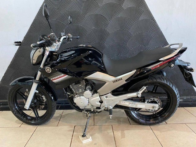 YAMAHA FAZER 250 2015