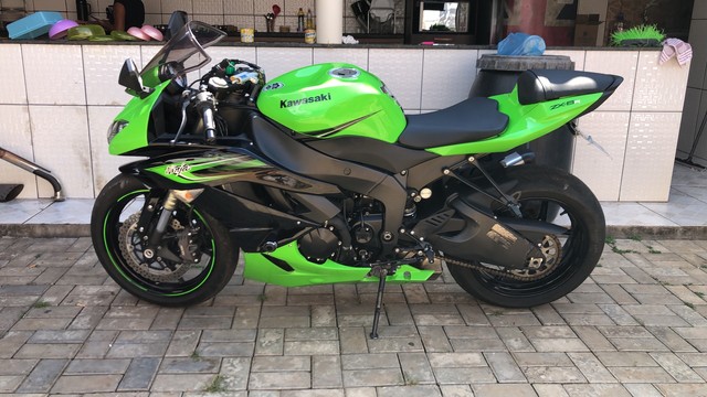 KAWASAKI SX-6R