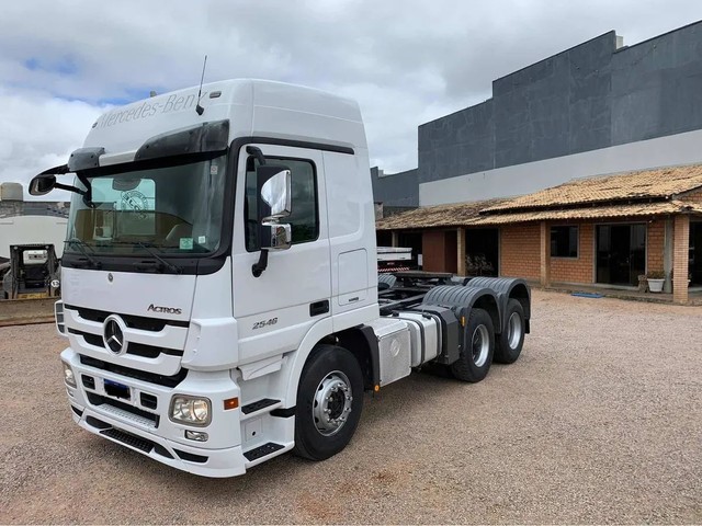 MERCEDES BENZ MB ACTROS 2546 CAVALINHO 6X2 BAIXO KM BR - BR -