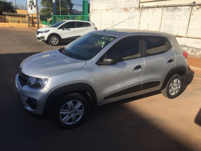 EM PREPARAÇÃO RENAULT KWID ZEN 10 MT