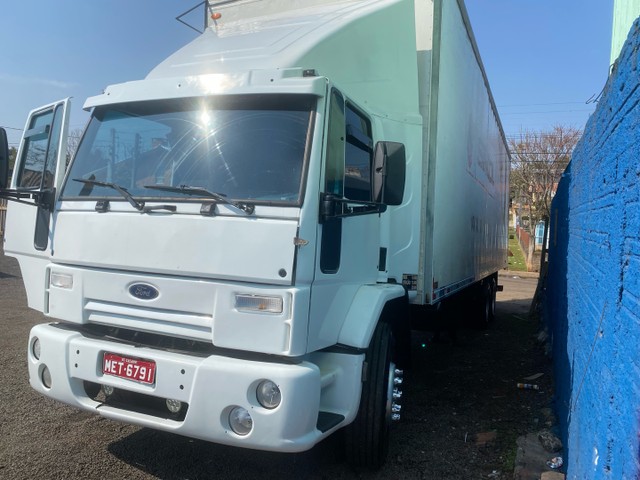 FORD CARGO 2005