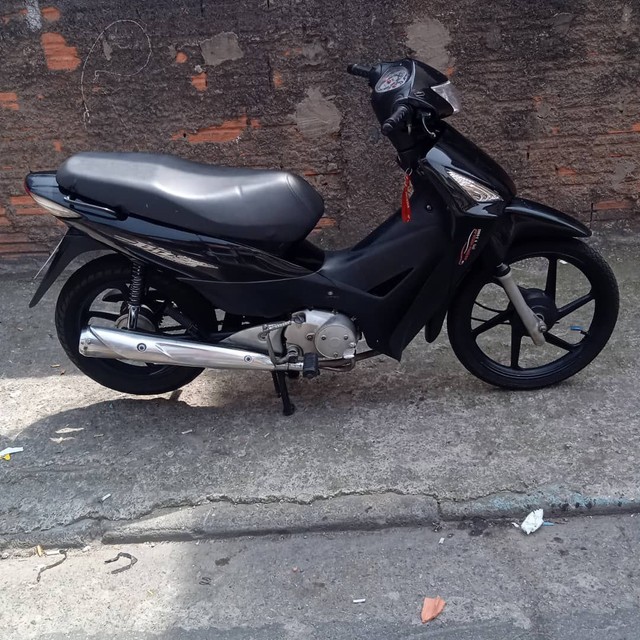 VENDO BIZ 125 PEDAL