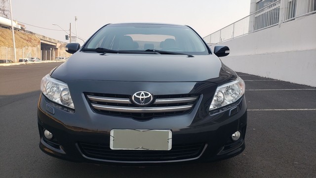 COROLLA ALTIS 2011 AUTOMÁTICO