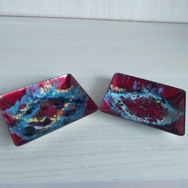 Antigo Prato Espanhol Raridade anos 80 em Metal  todo original de Barcelona  - Foto 6