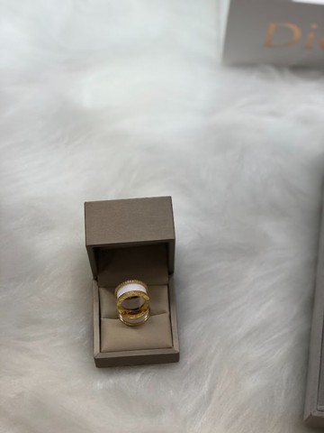 Aneis bvlgari alianças de luxo com caixa preta brinde - Foto 2