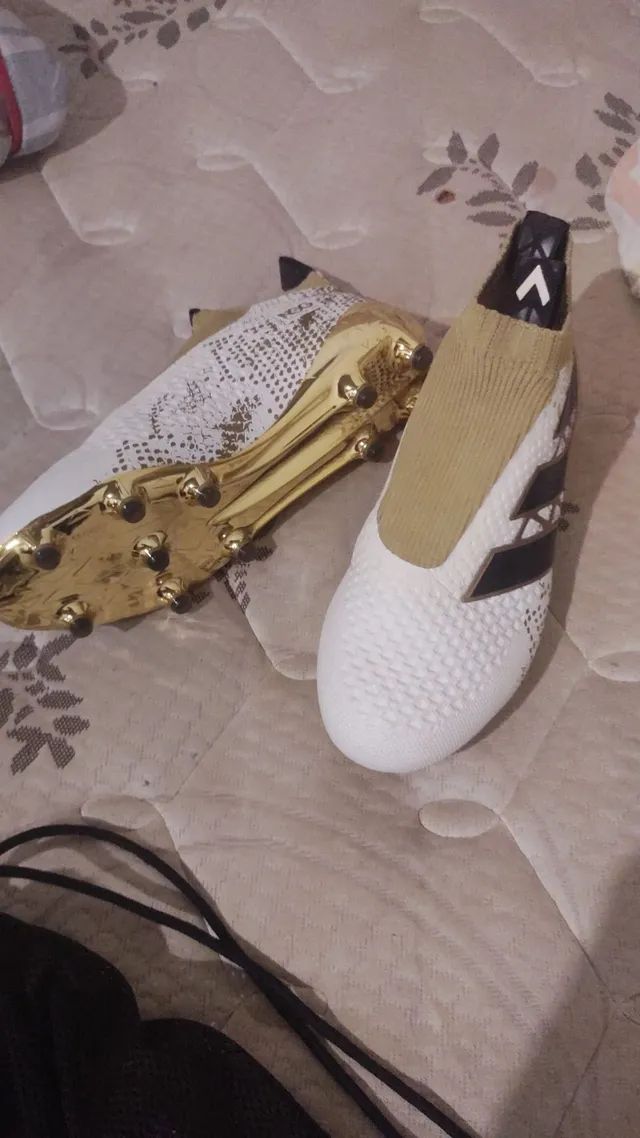 adidas nova chuteira