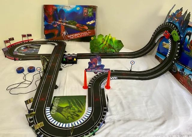 Pista hot wheels wall tracks super pista mattel, casas bahia