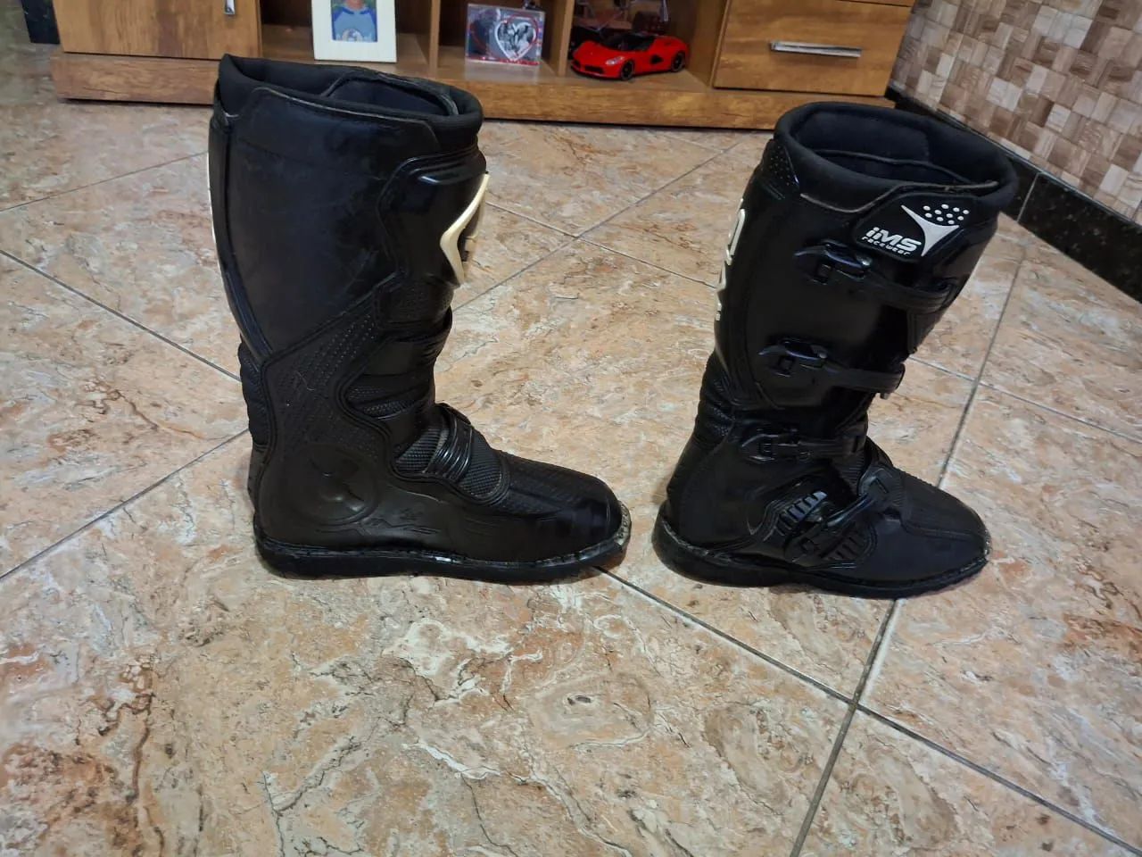Botas de Motocross IMS Racing novinha usada alguns minutos  - Foto 3