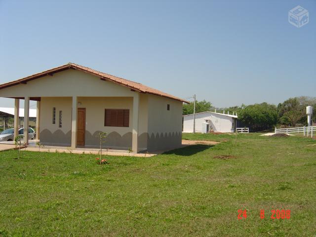 Sitio com Granjas