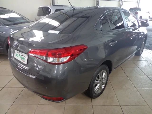Yaris Sedan 1.5, 2021, Automatico, hiper novo - Foto 5