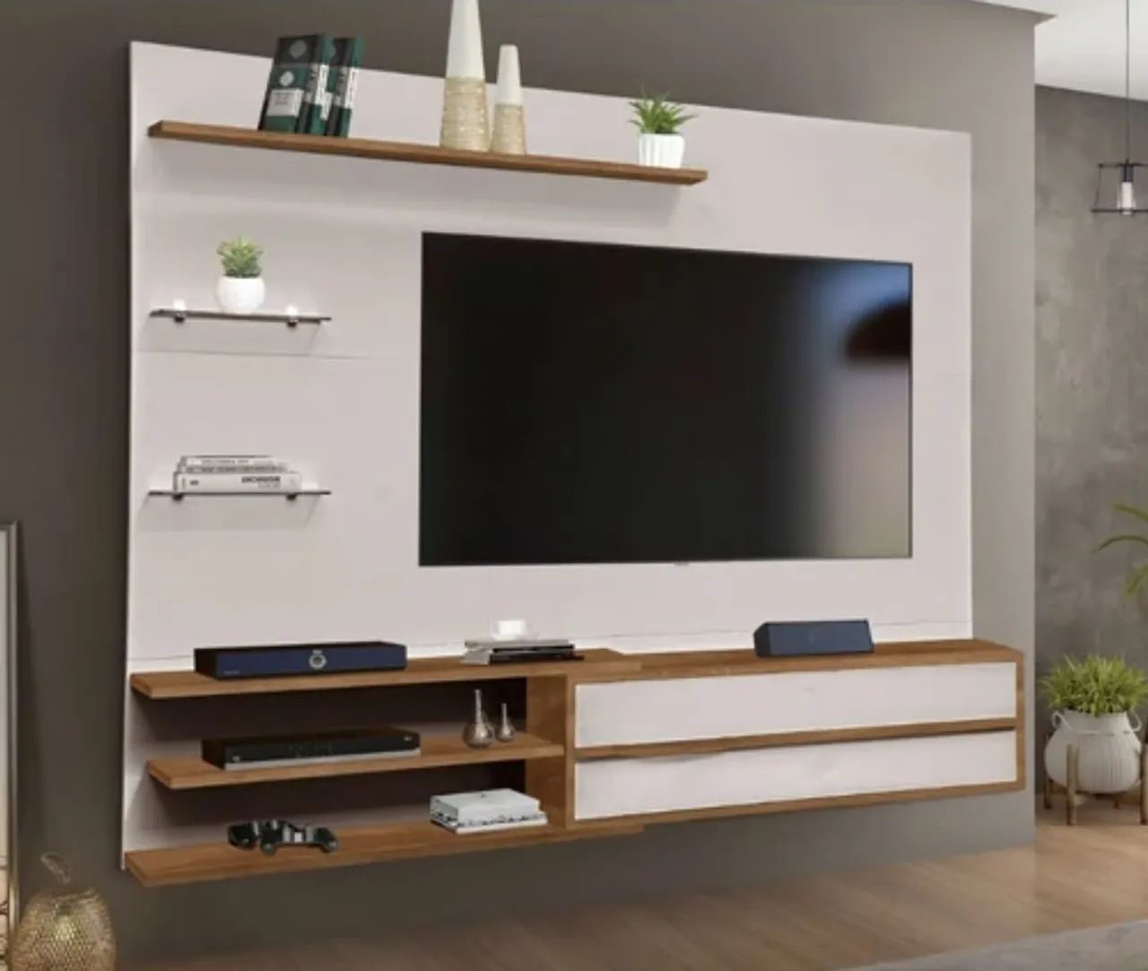 Painel para TV com prateleiras e nichos