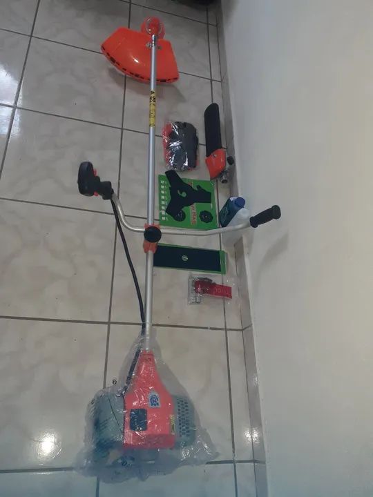 Roçadeira a Gasolina