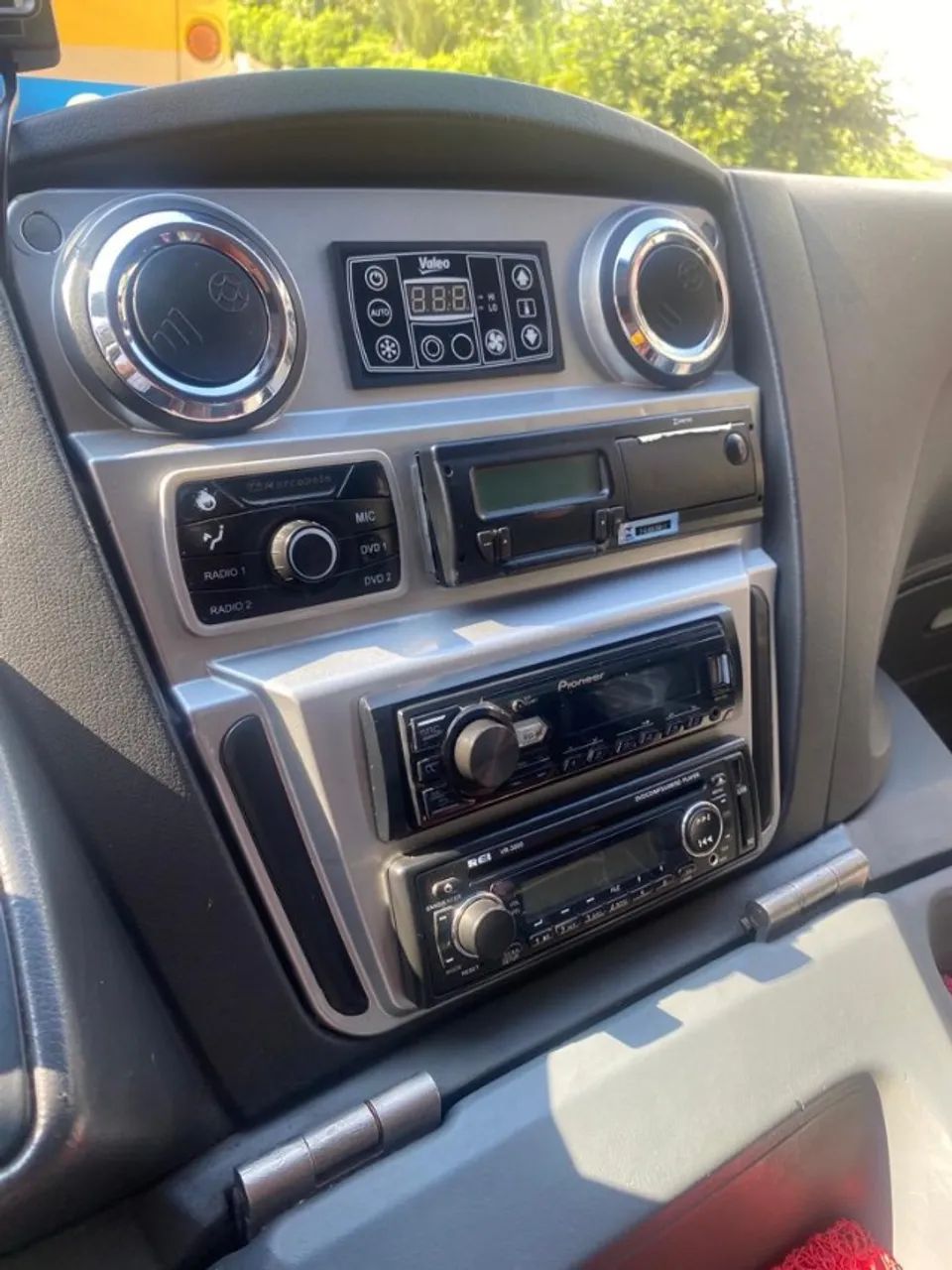 volare fly 10 2019 33 lugares completíssima unico dono   - Foto 3