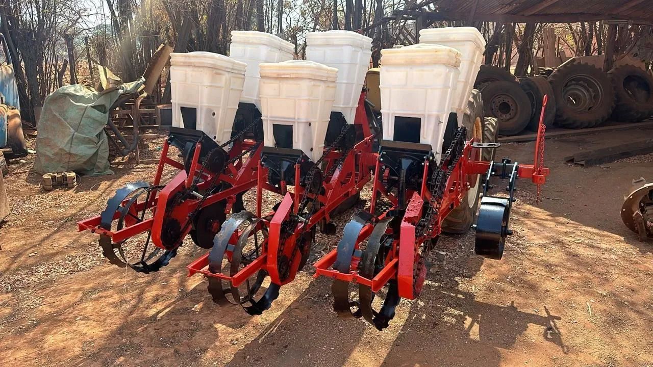 Plantadeira 3 linha  - Foto 3