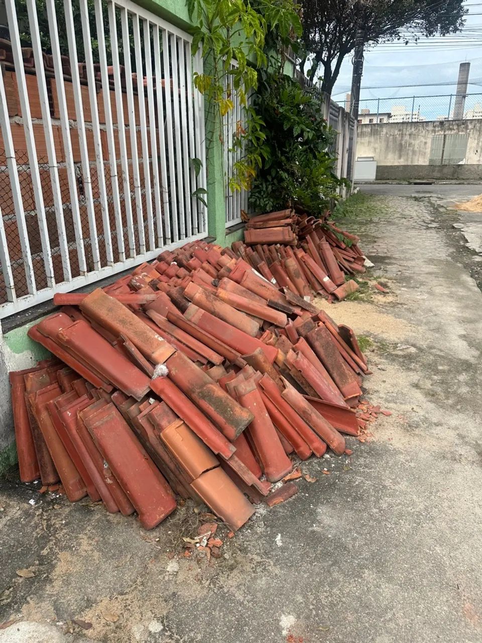 Doação de Telhas de barro para comércio - Foto 3